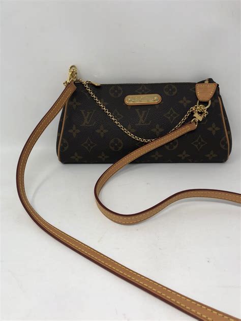 louis vuitton clutches price|louis vuitton used clutch.